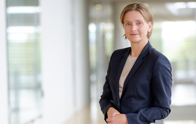 Iris Hilb ist Leiterin des Kundenservicecenters in Duisburg.