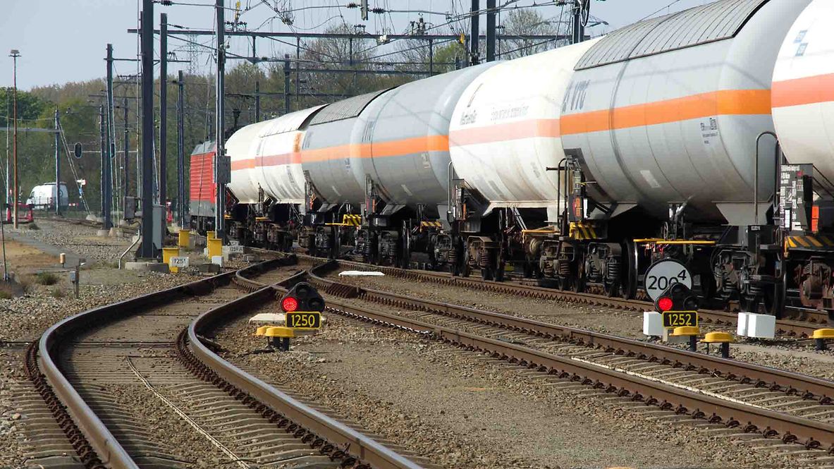 Chemical wagons in Vlissingen Sloe.