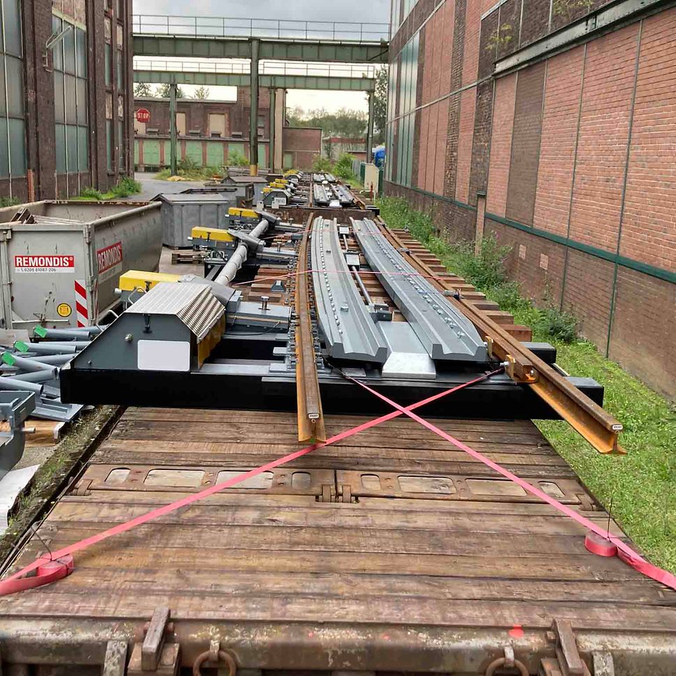 Track brakes on a DB Cargo freight wagon