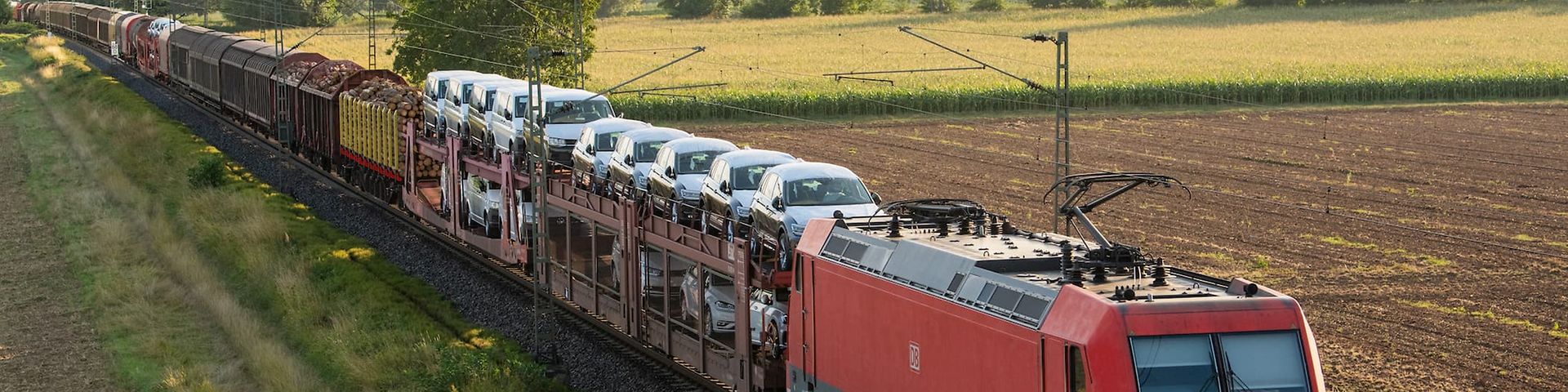 Beladener Güterzug