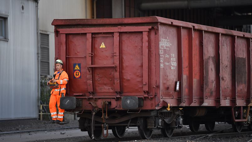  Shunter on freight wagons