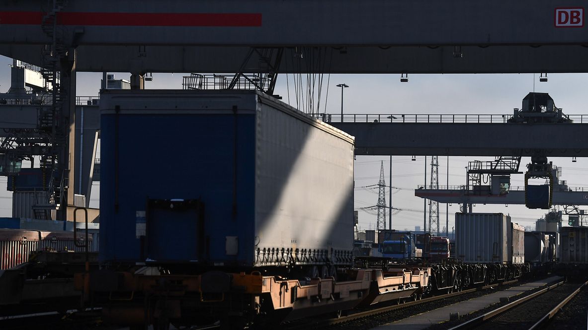 Rail freight transport with EVplus in DB Cargo's single-wagon network